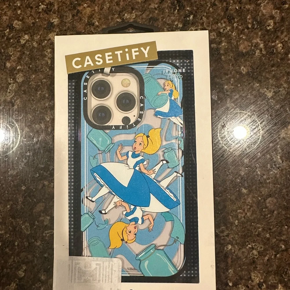 Casetify x Disney: Alice in Wonderland Phone Case - Picture 3 of 5